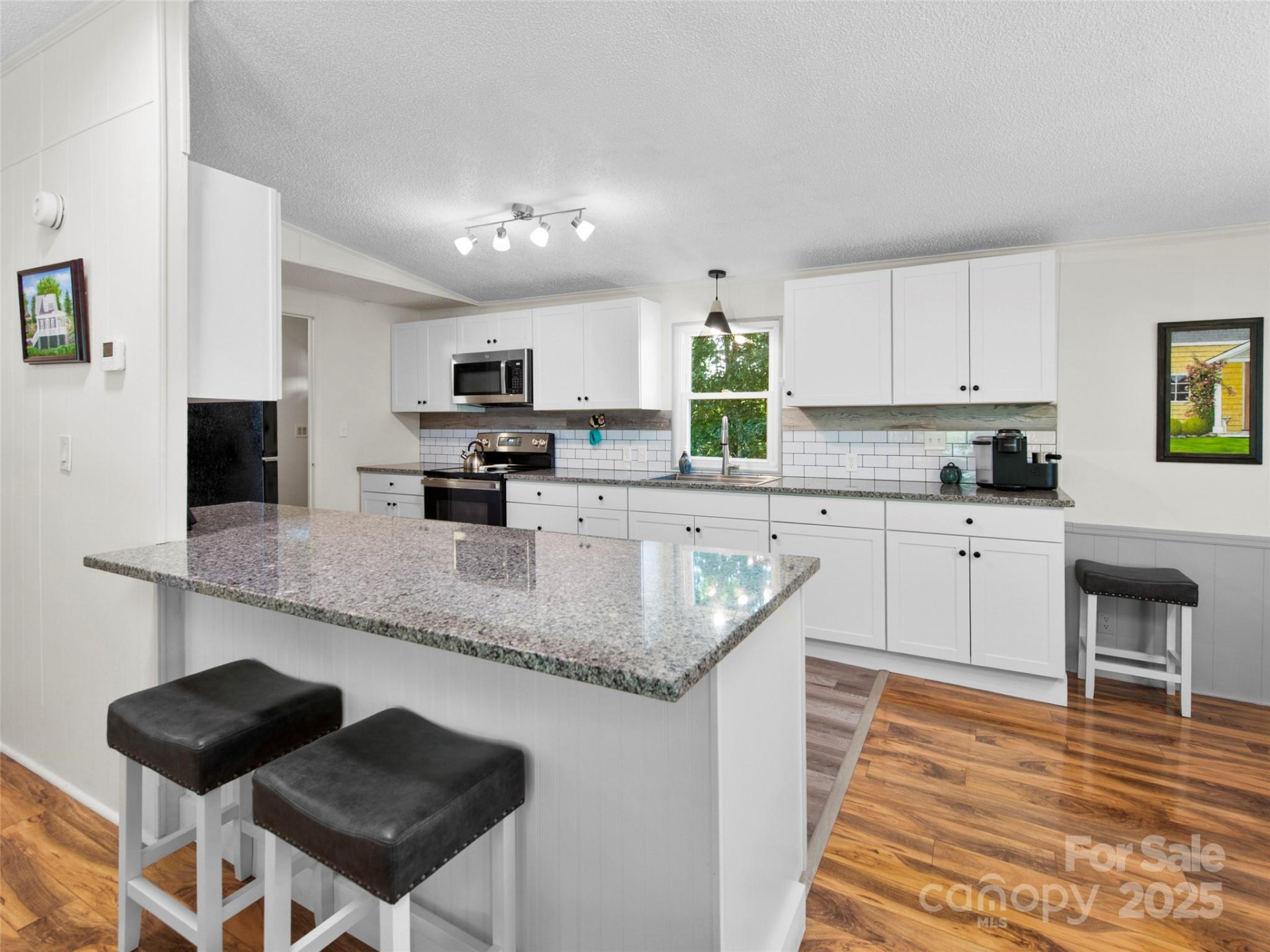 200 Cranbrook Circle - Photo 11