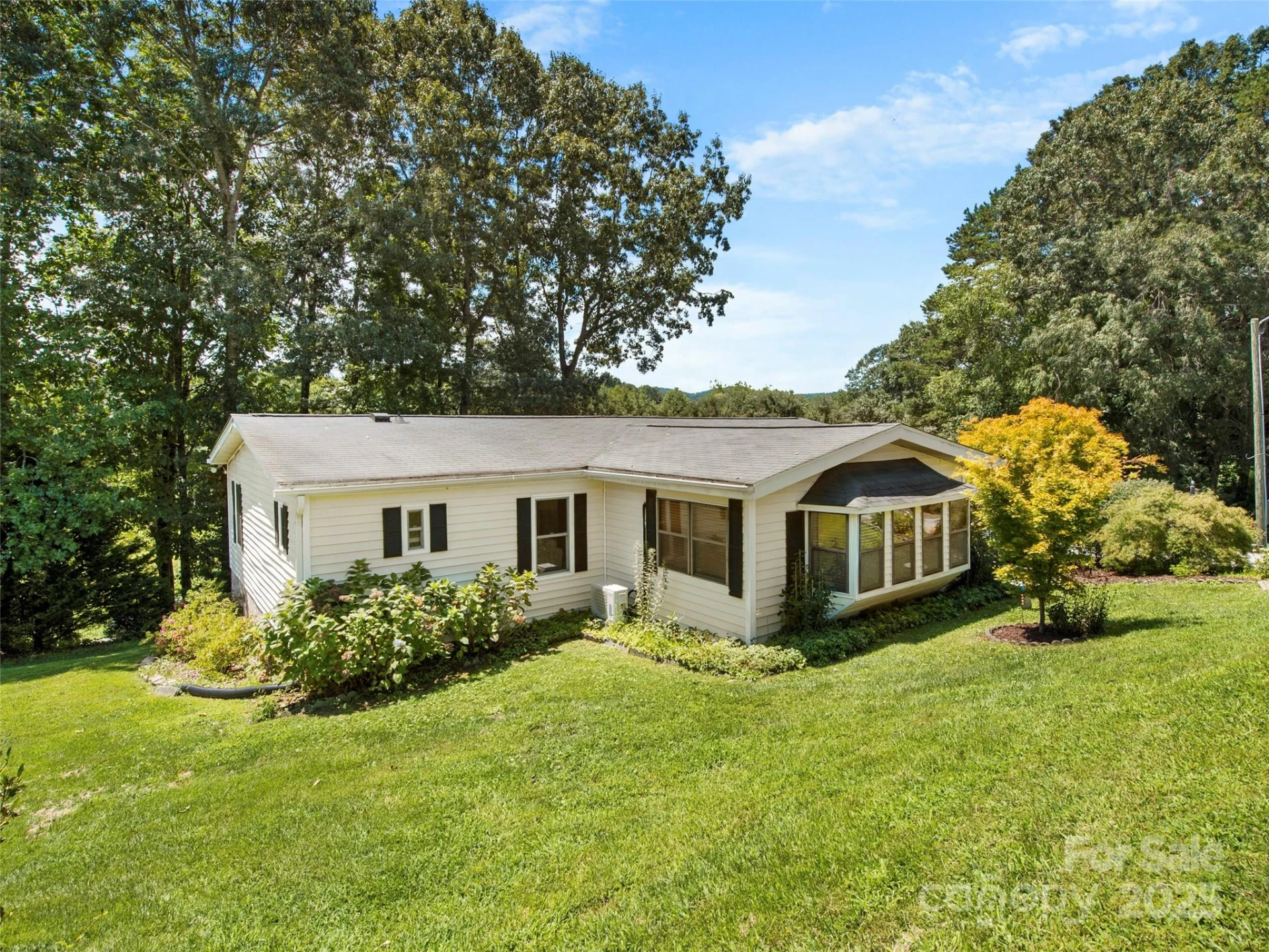200 Cranbrook Circle - Photo 3