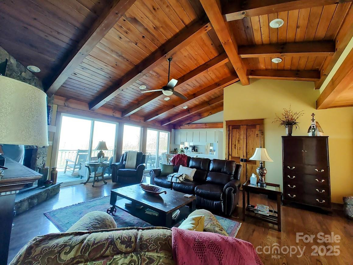545 Summit Road - Photo 2