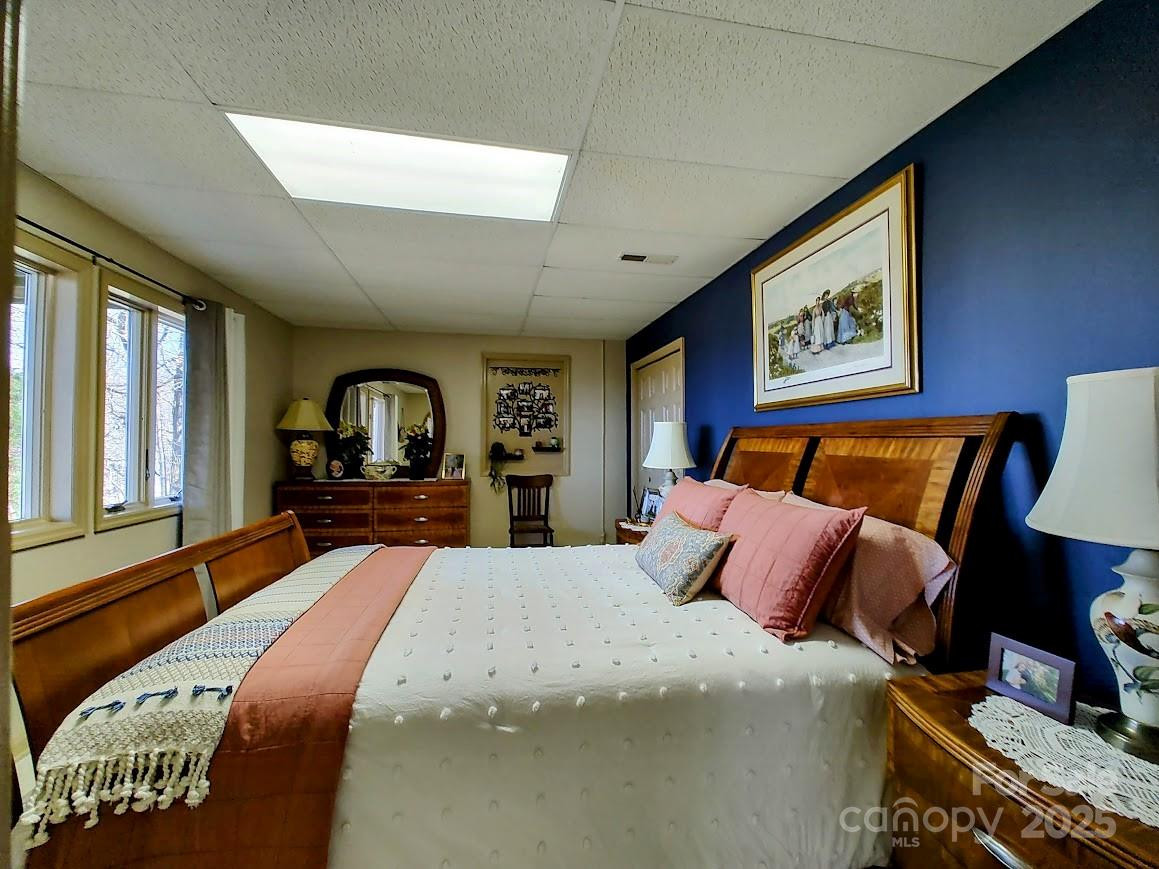 545 Summit Road - Photo 15