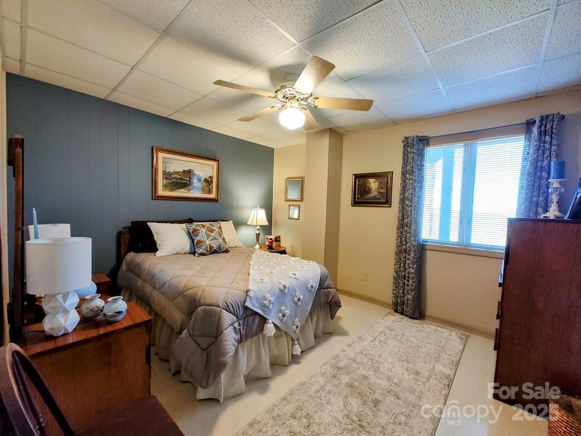 545 Summit Road - Photo 18