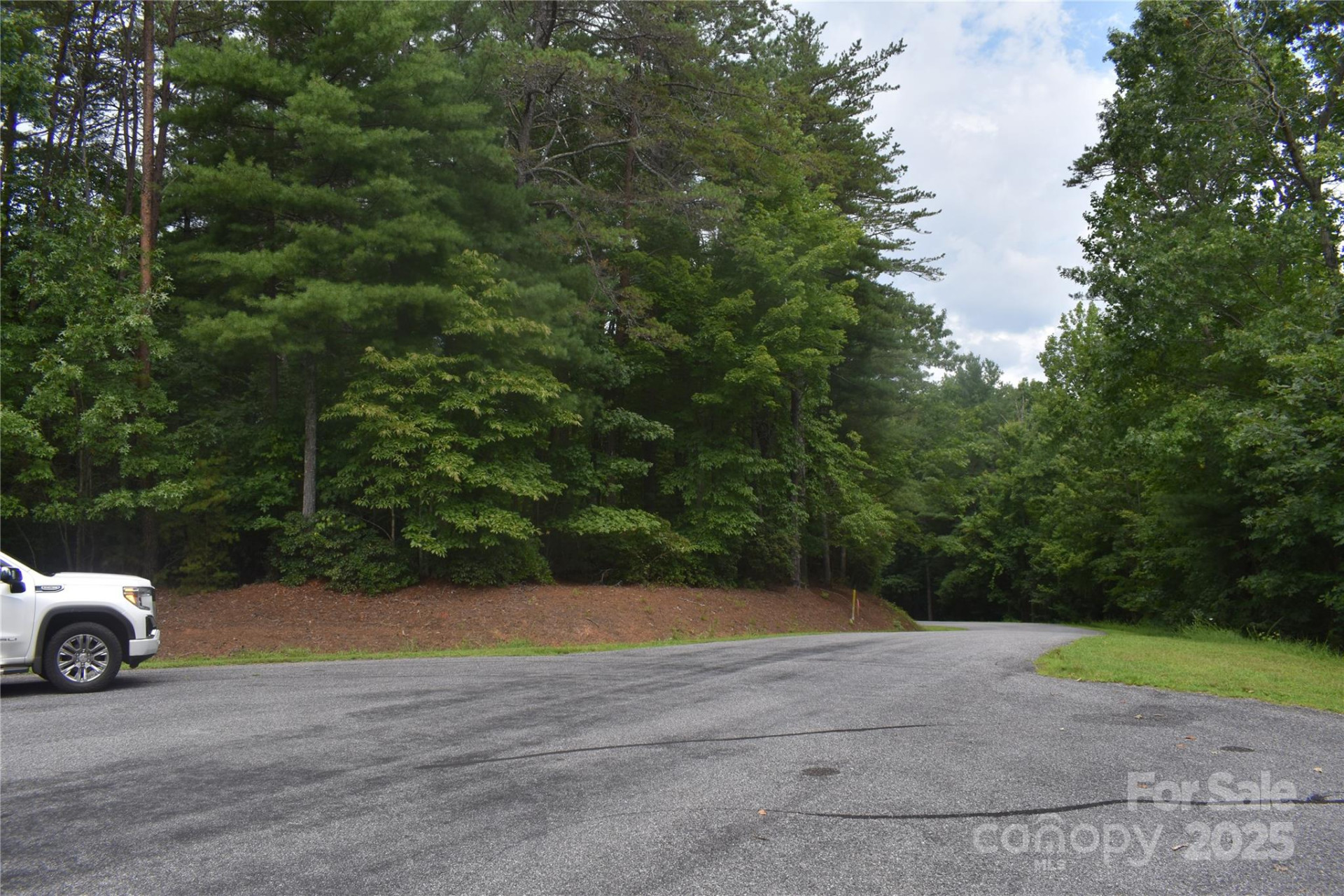 129 Captains Drive #221 - Photo 4