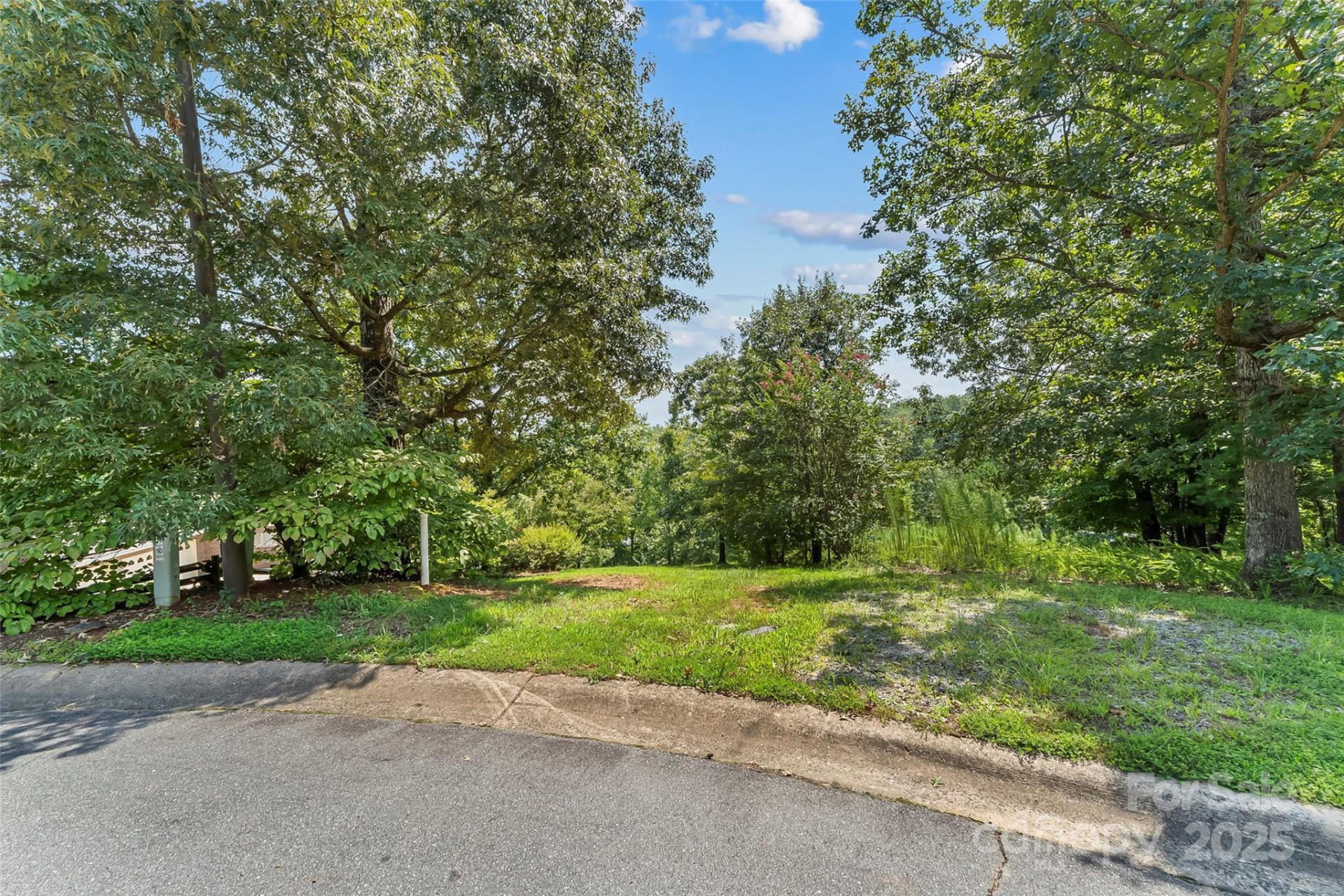 2076 Waterford Way ##42 - Photo 22