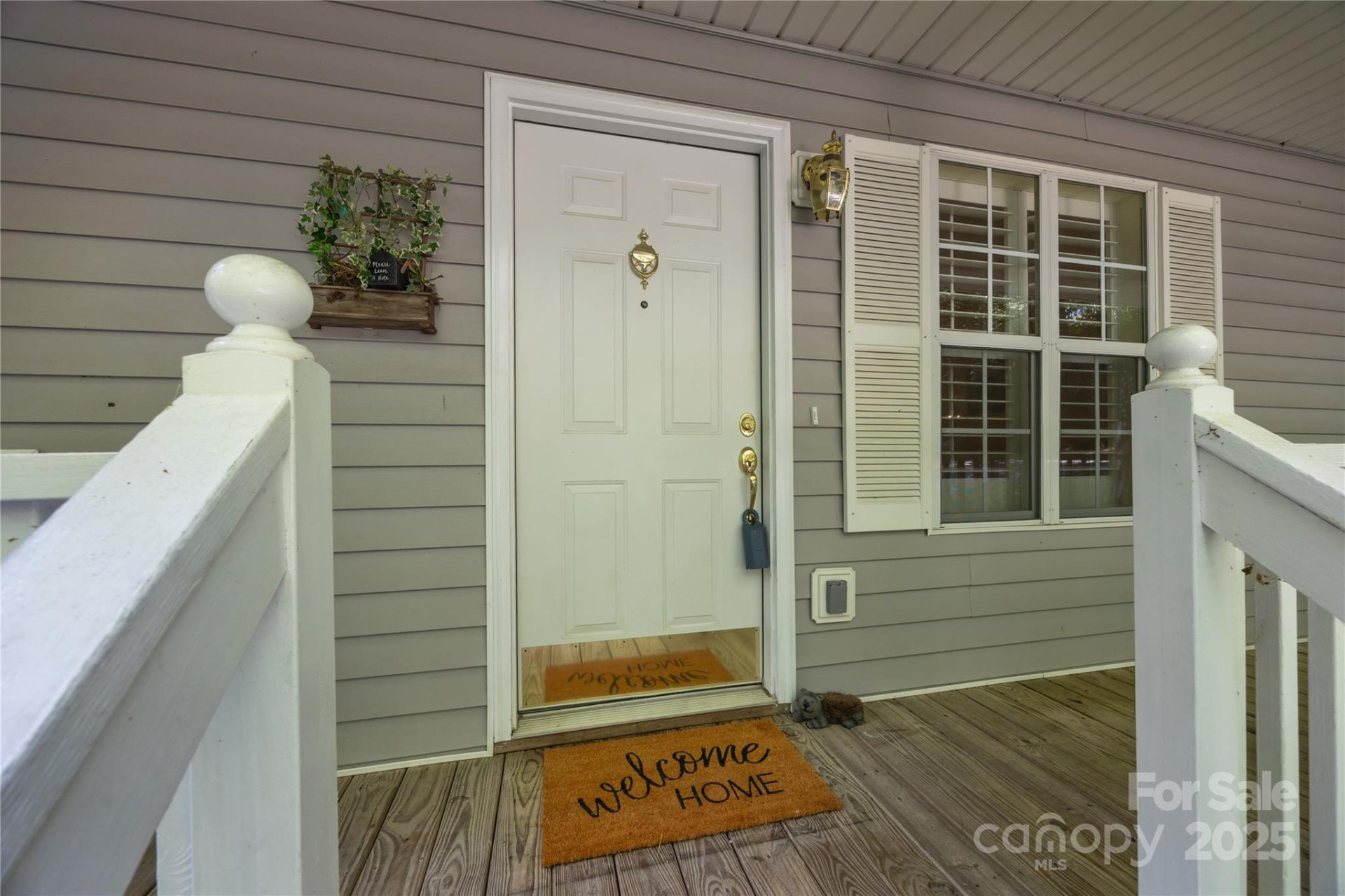 285 Holly Forest Court - Photo 2