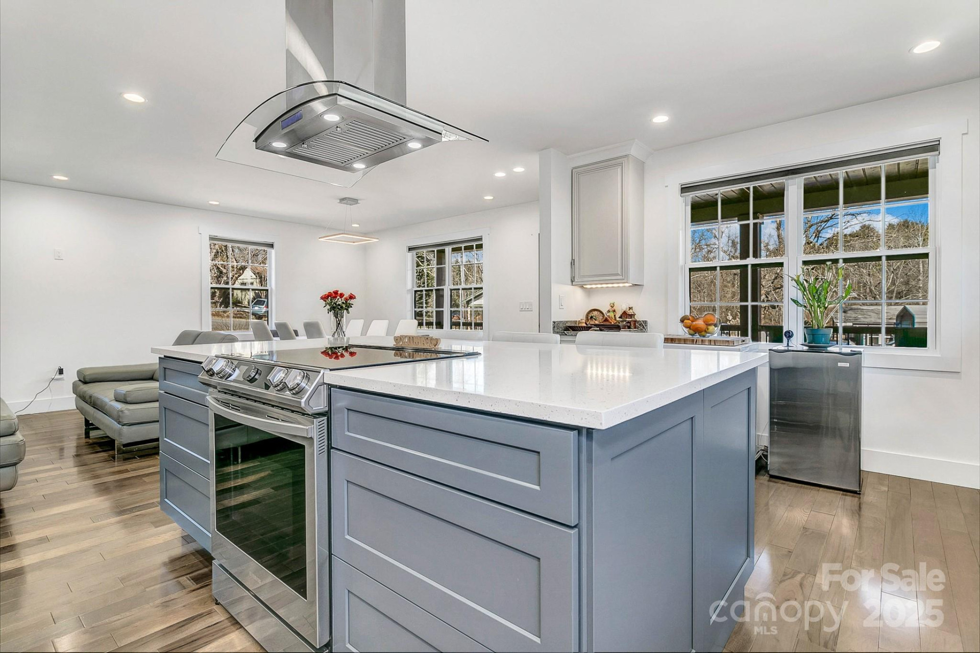 215 Oakview Road - Photo 12