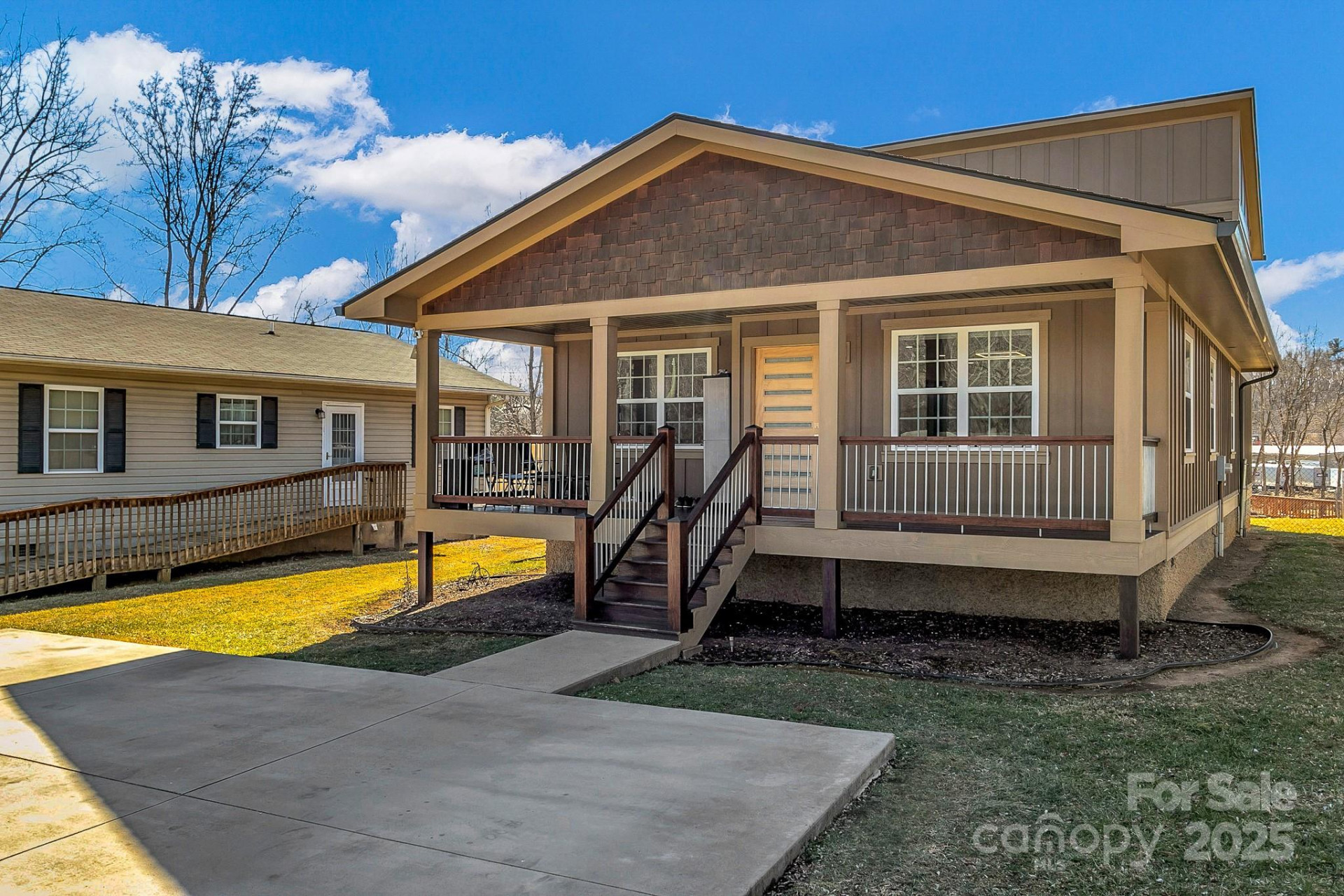 215 Oakview Road - Photo 3