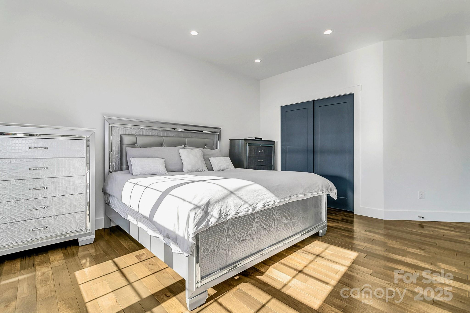 215 Oakview Road - Photo 22