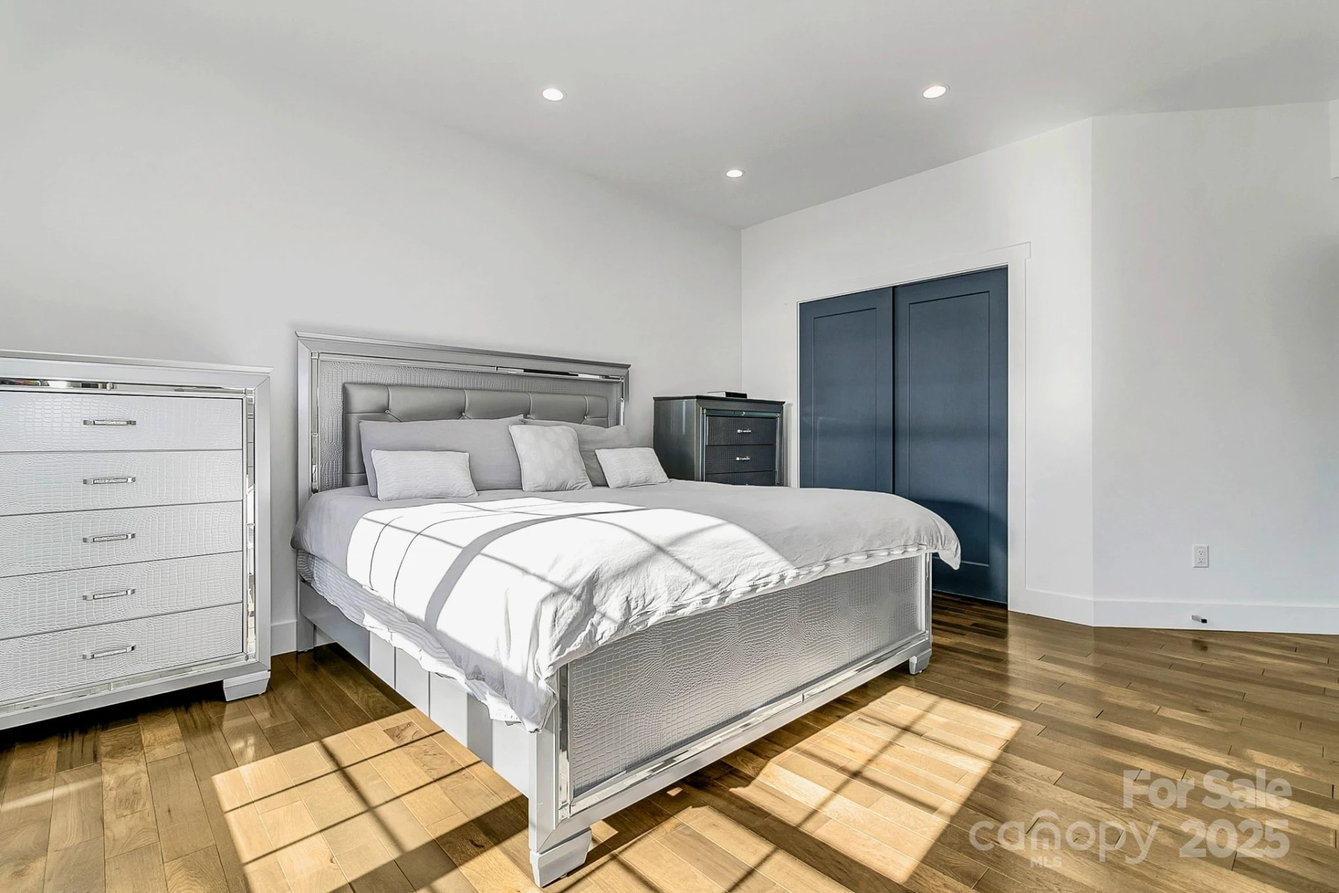 215 Oakview Road - Photo 22