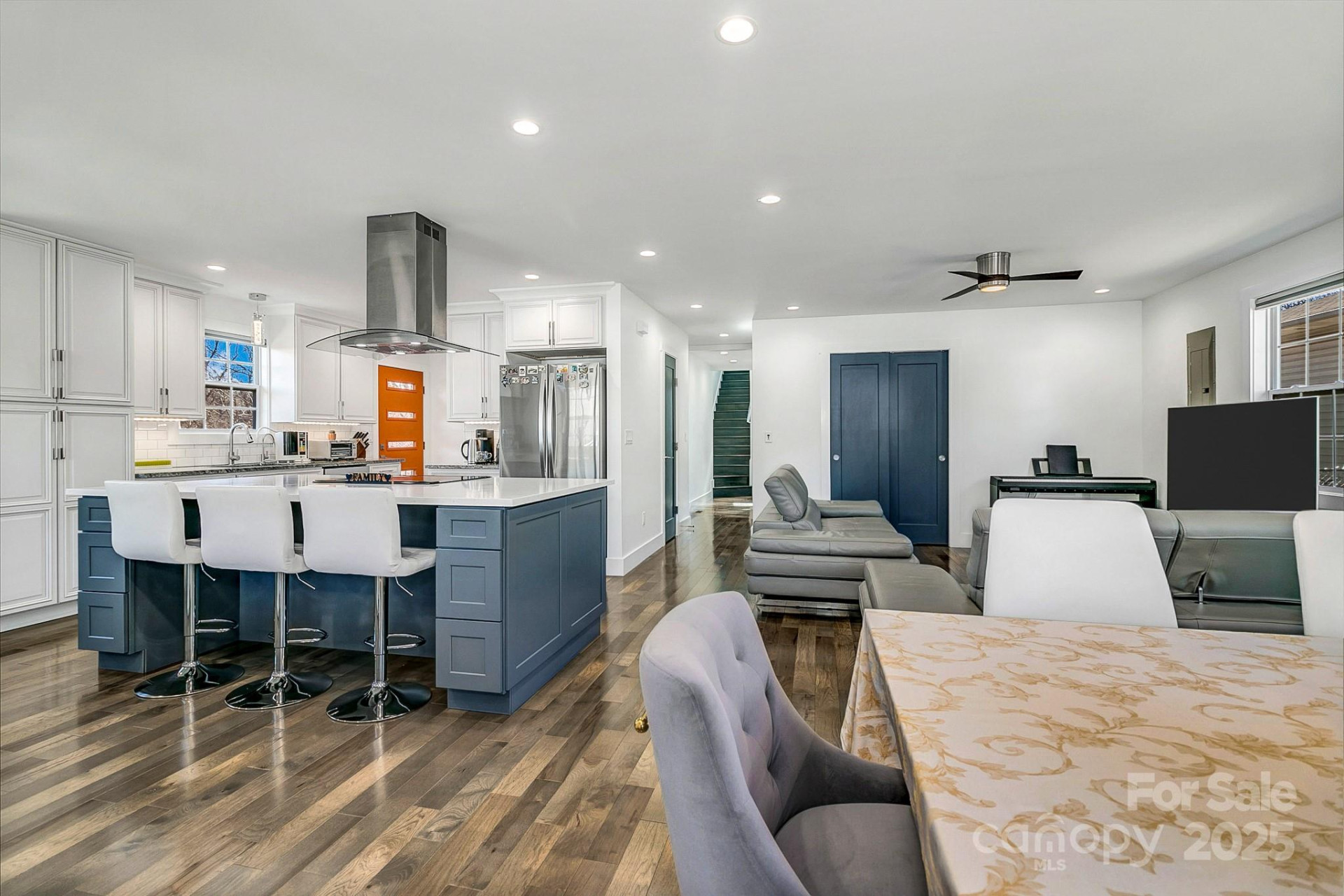 215 Oakview Road - Photo 5