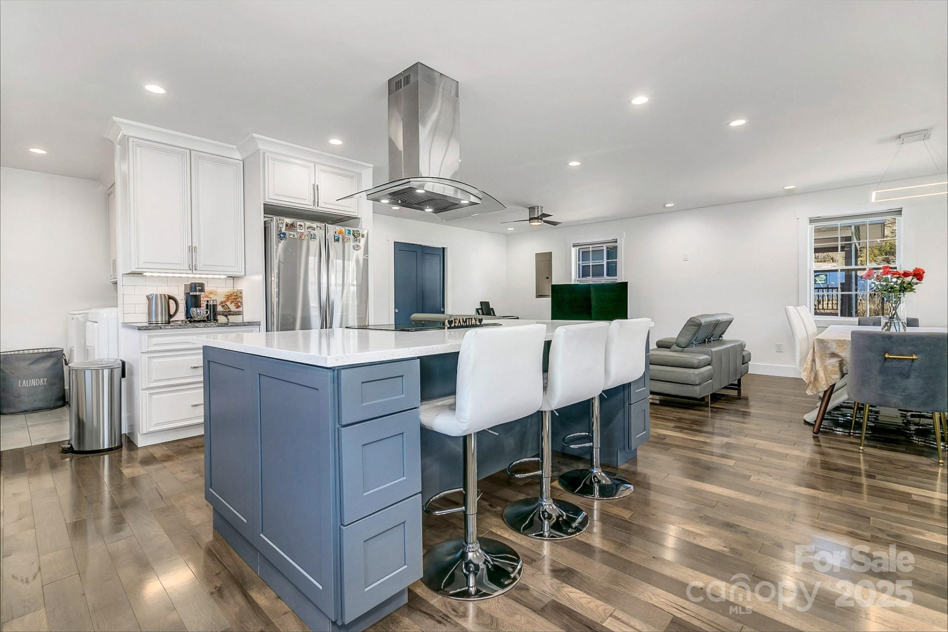 215 Oakview Road - Photo 10