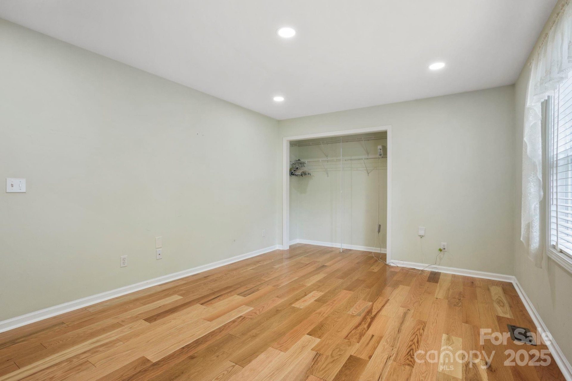 315 Charlestown Drive - Photo 17