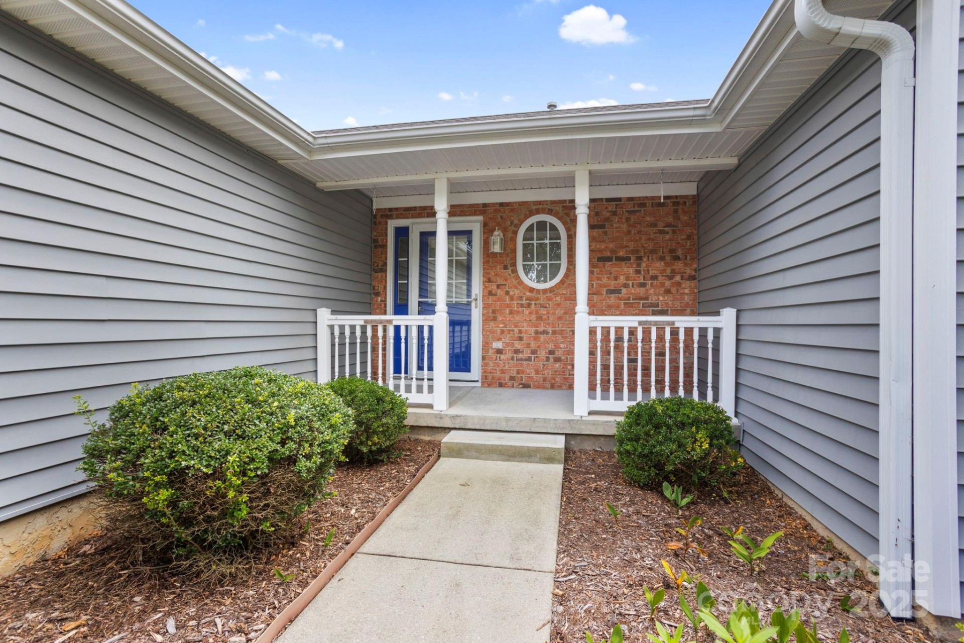 315 Charlestown Drive - Photo 3