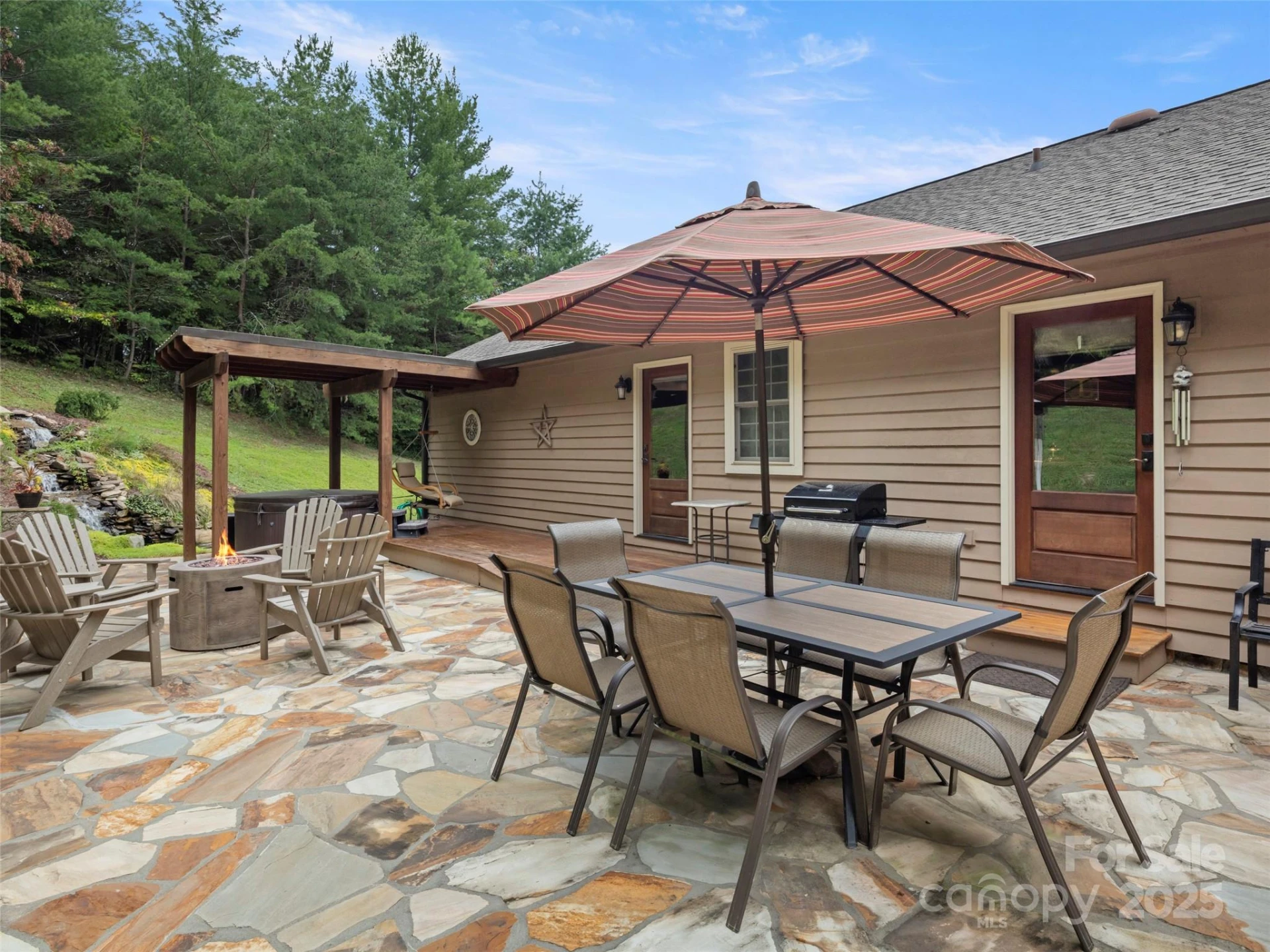 298 Lone Pine Road - Photo 35