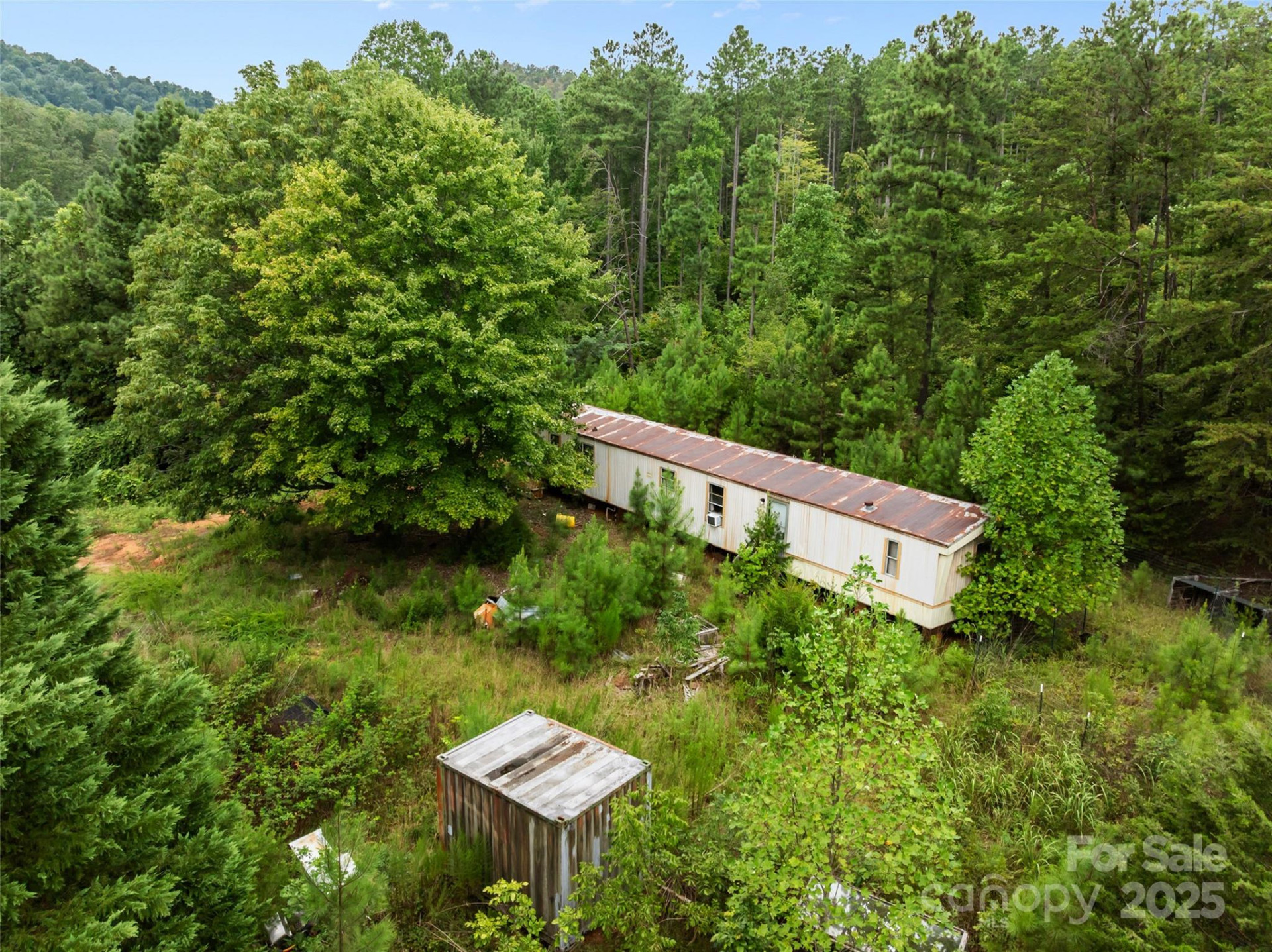 823 Silver Creek Road - Photo 15
