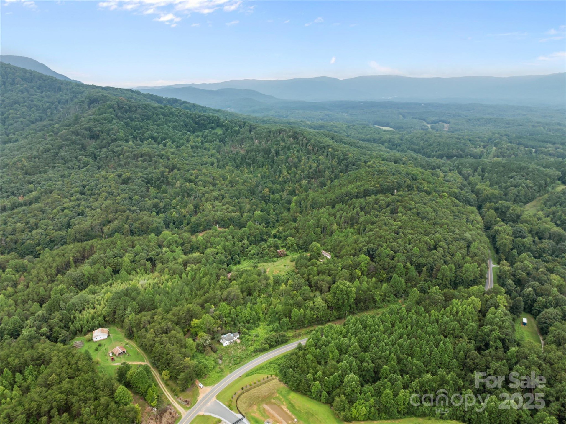 823 Silver Creek Road - Photo 3