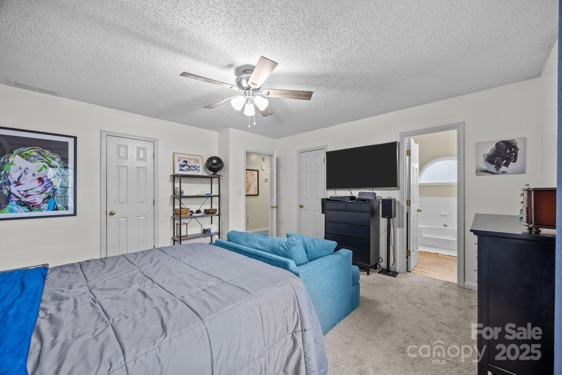 705 Woodhill Drive - Photo 5