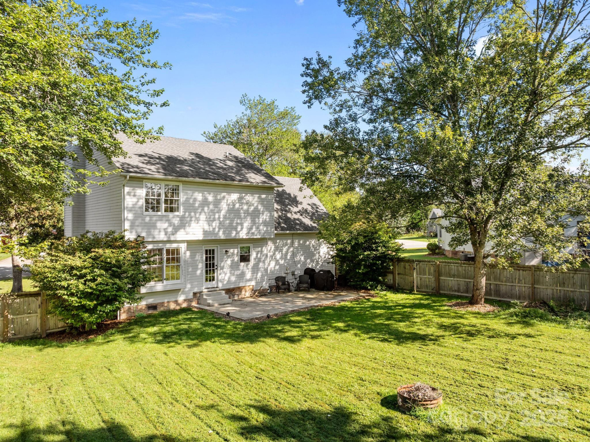 705 Woodhill Drive - Photo 21