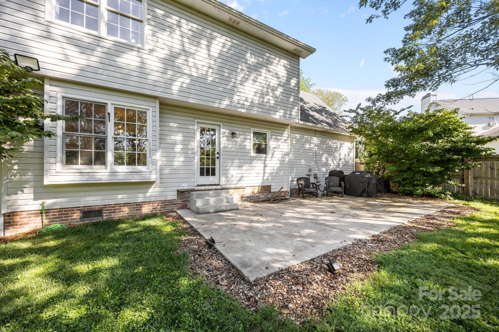 705 Woodhill Drive - Photo 23
