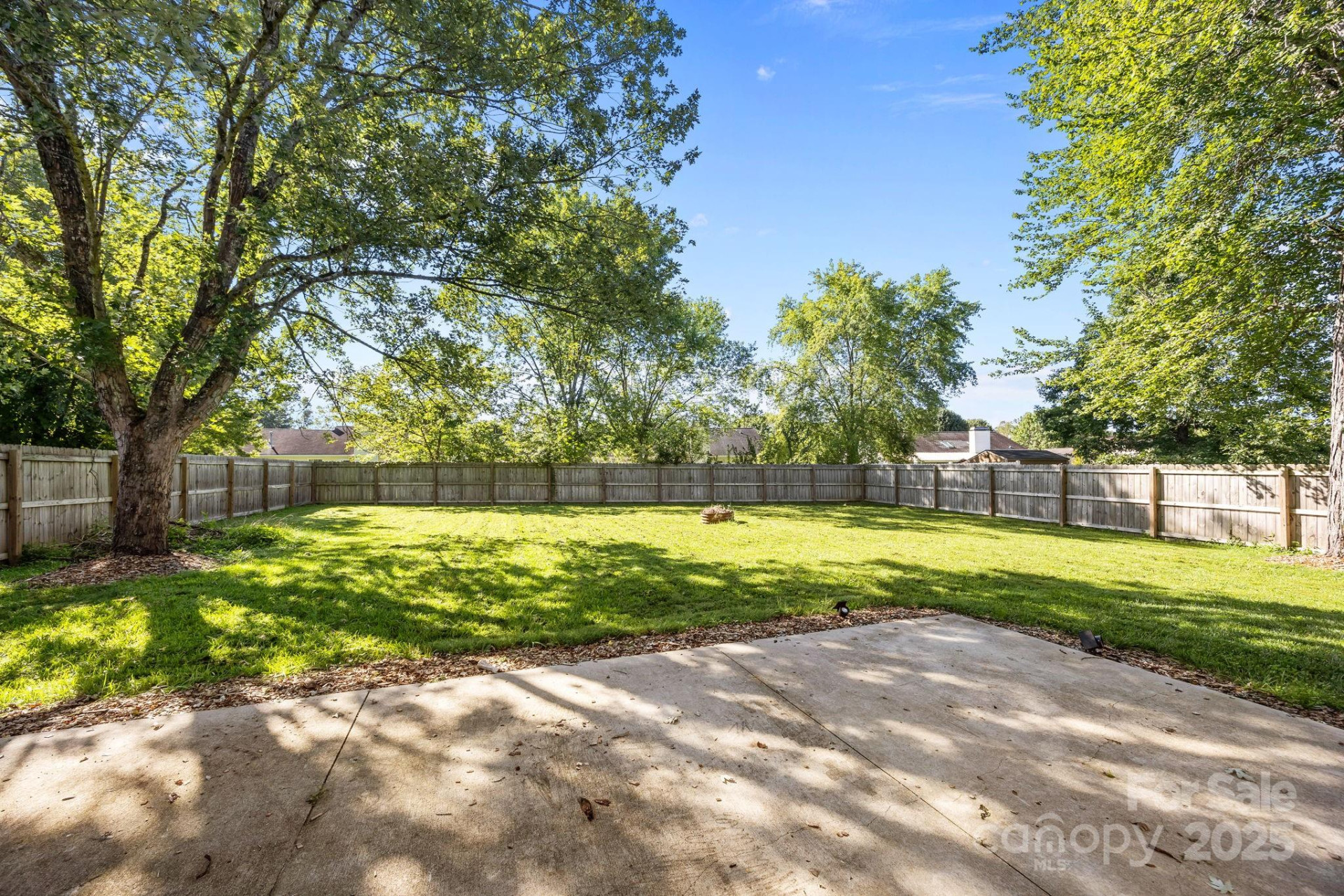 705 Woodhill Drive - Photo 24