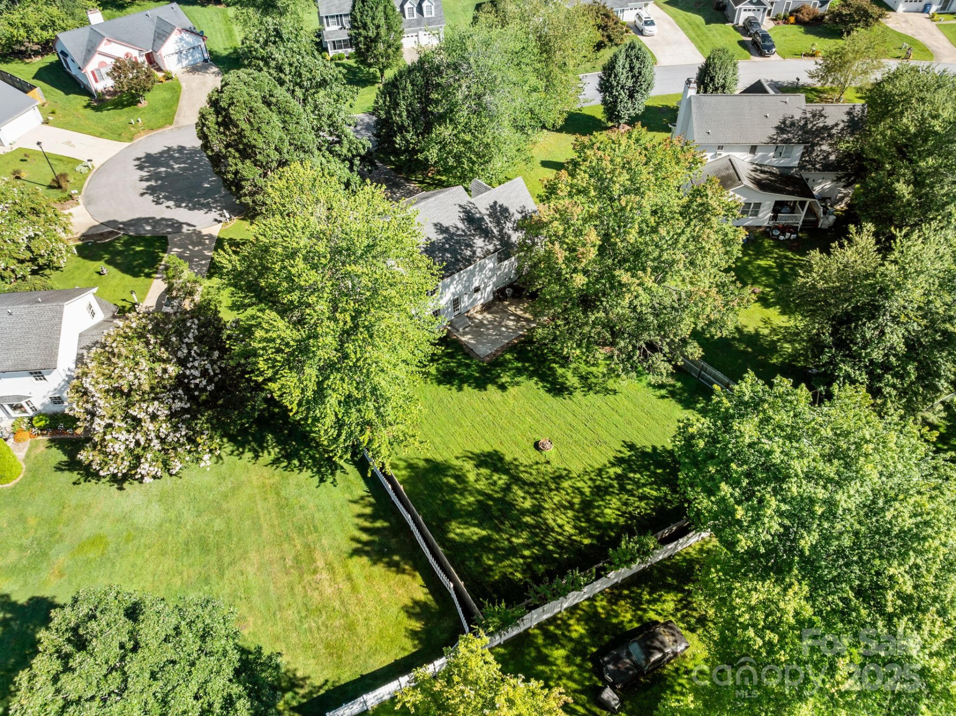 705 Woodhill Drive - Photo 25