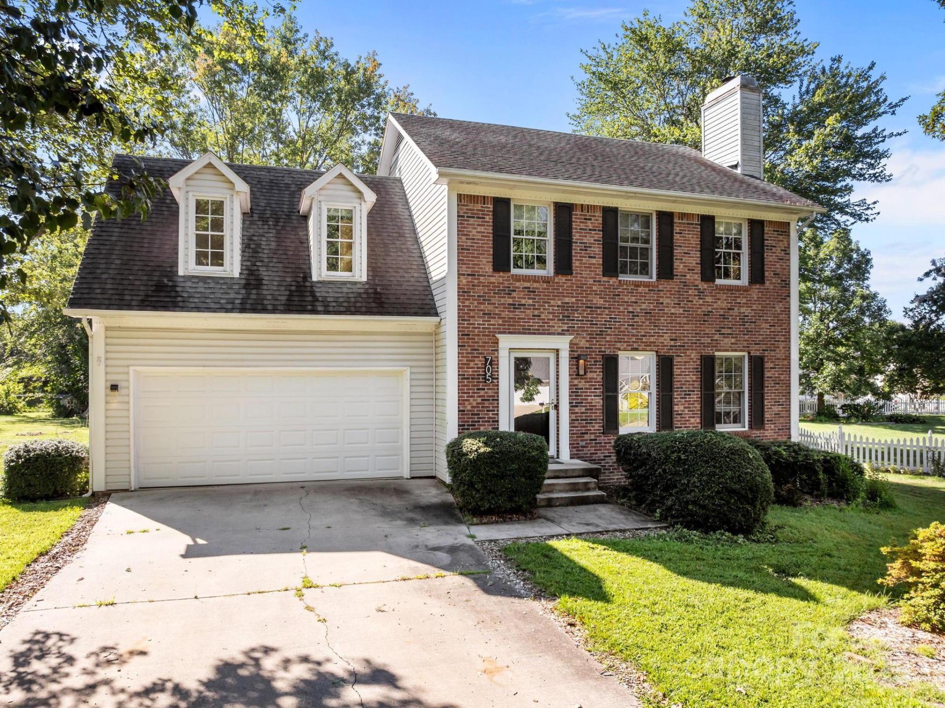 705 Woodhill Drive - Photo 33