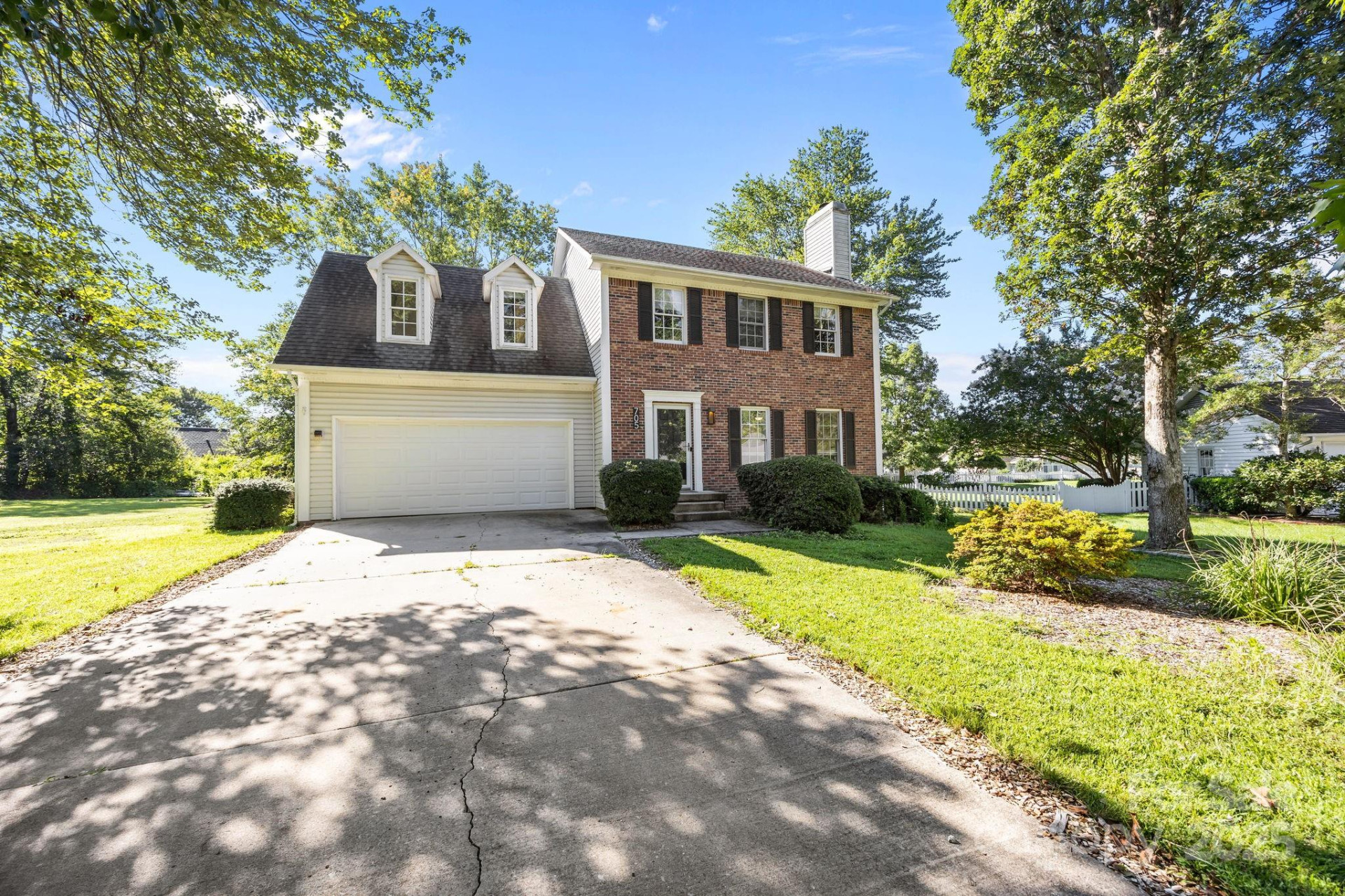 705 Woodhill Drive - Photo 35