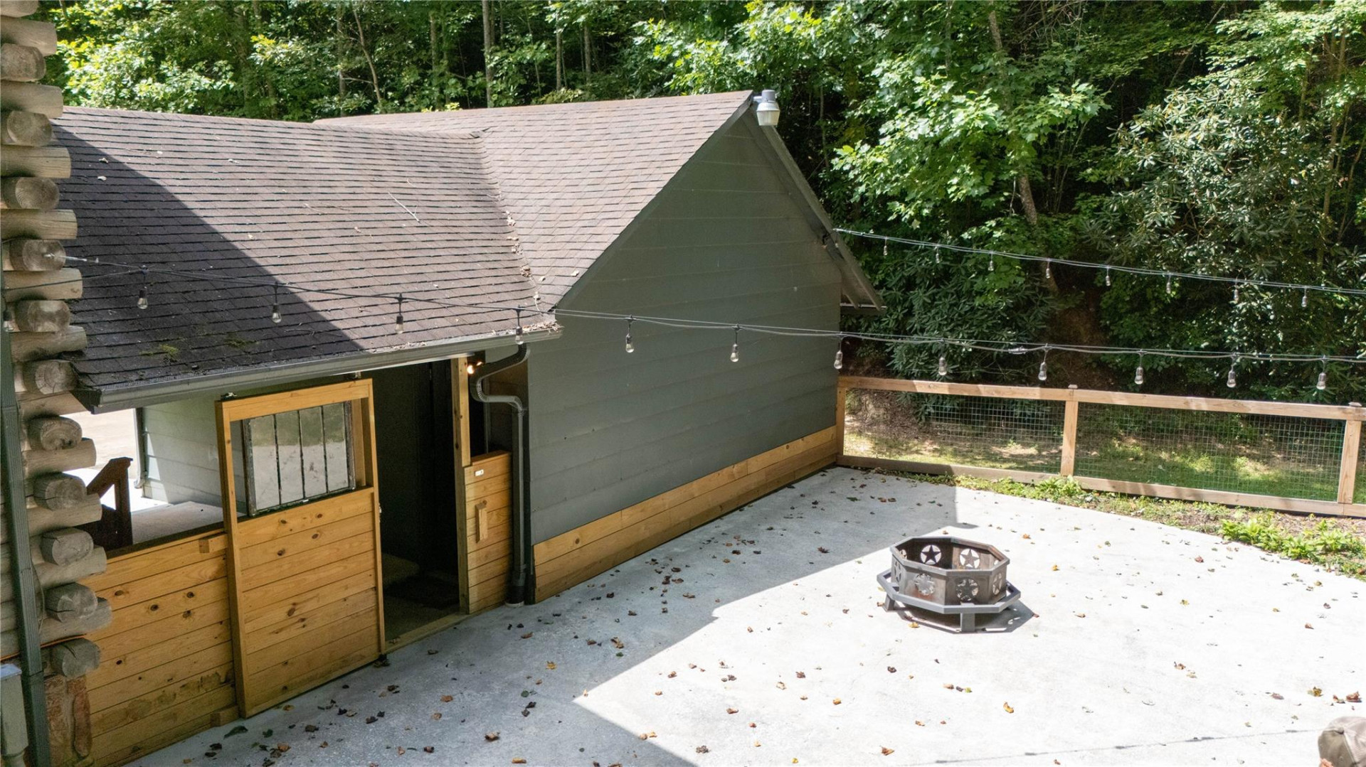 2038 Toms Creek Road - Photo 9