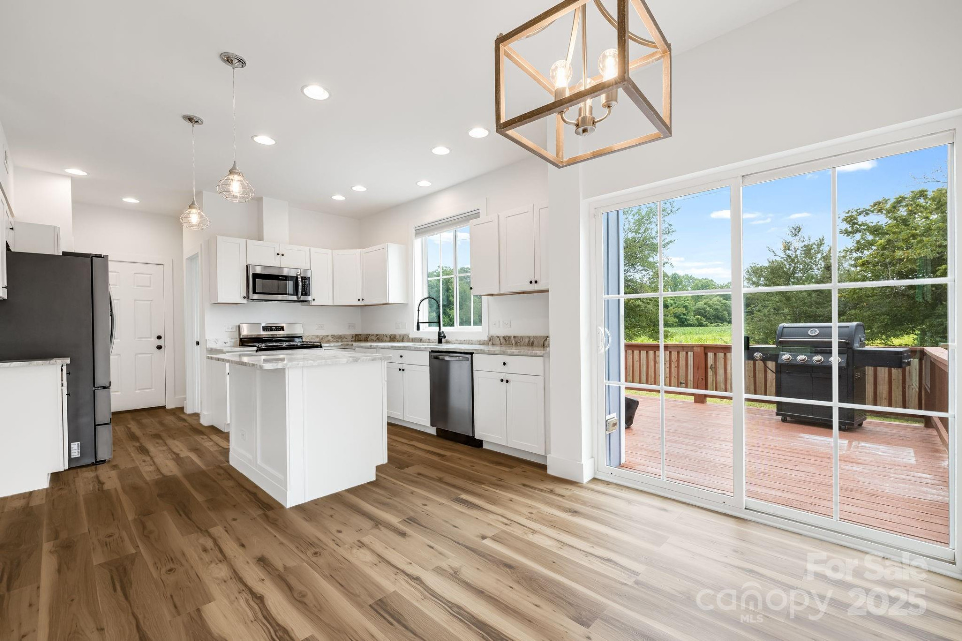 523 Shepherd Street - Photo 13