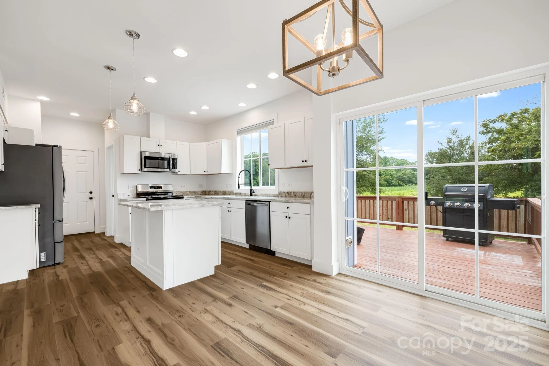 523 Shepherd Street - Photo 13