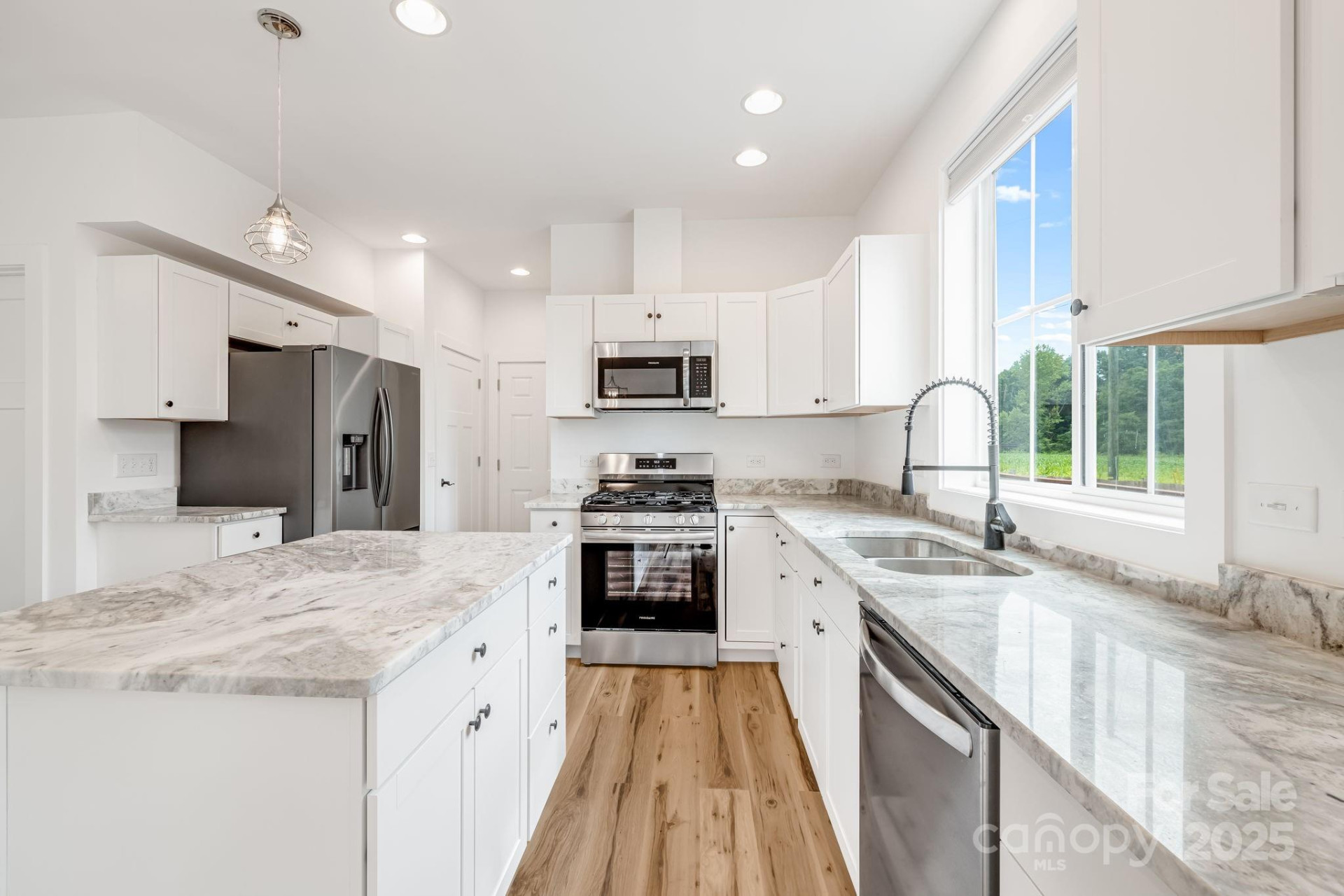523 Shepherd Street - Photo 15