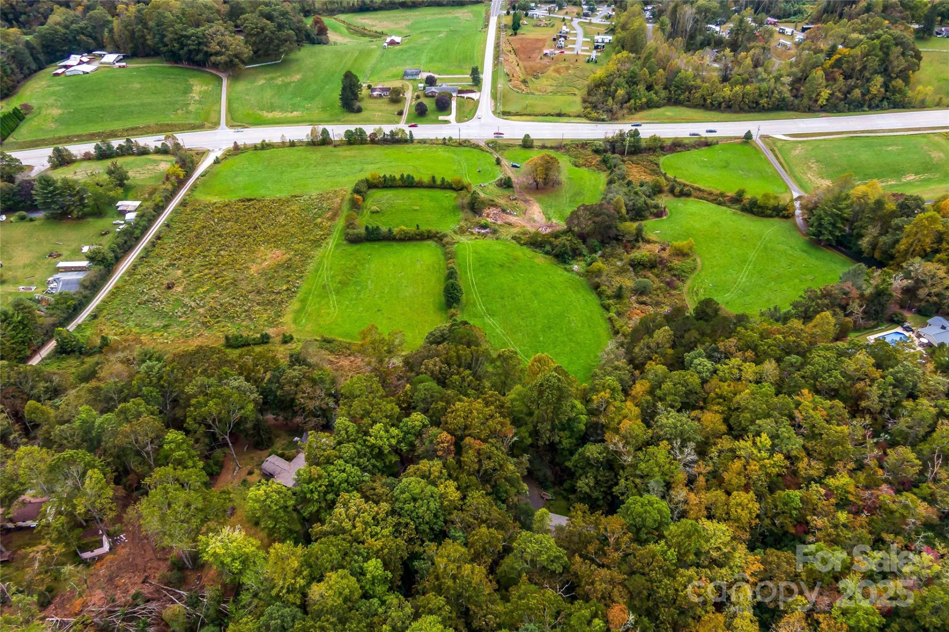 10406 Boylston Highway - Photo 11