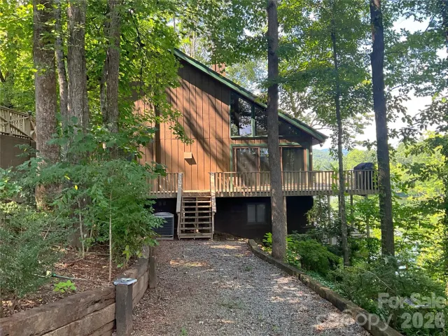 222 West Lake Drive