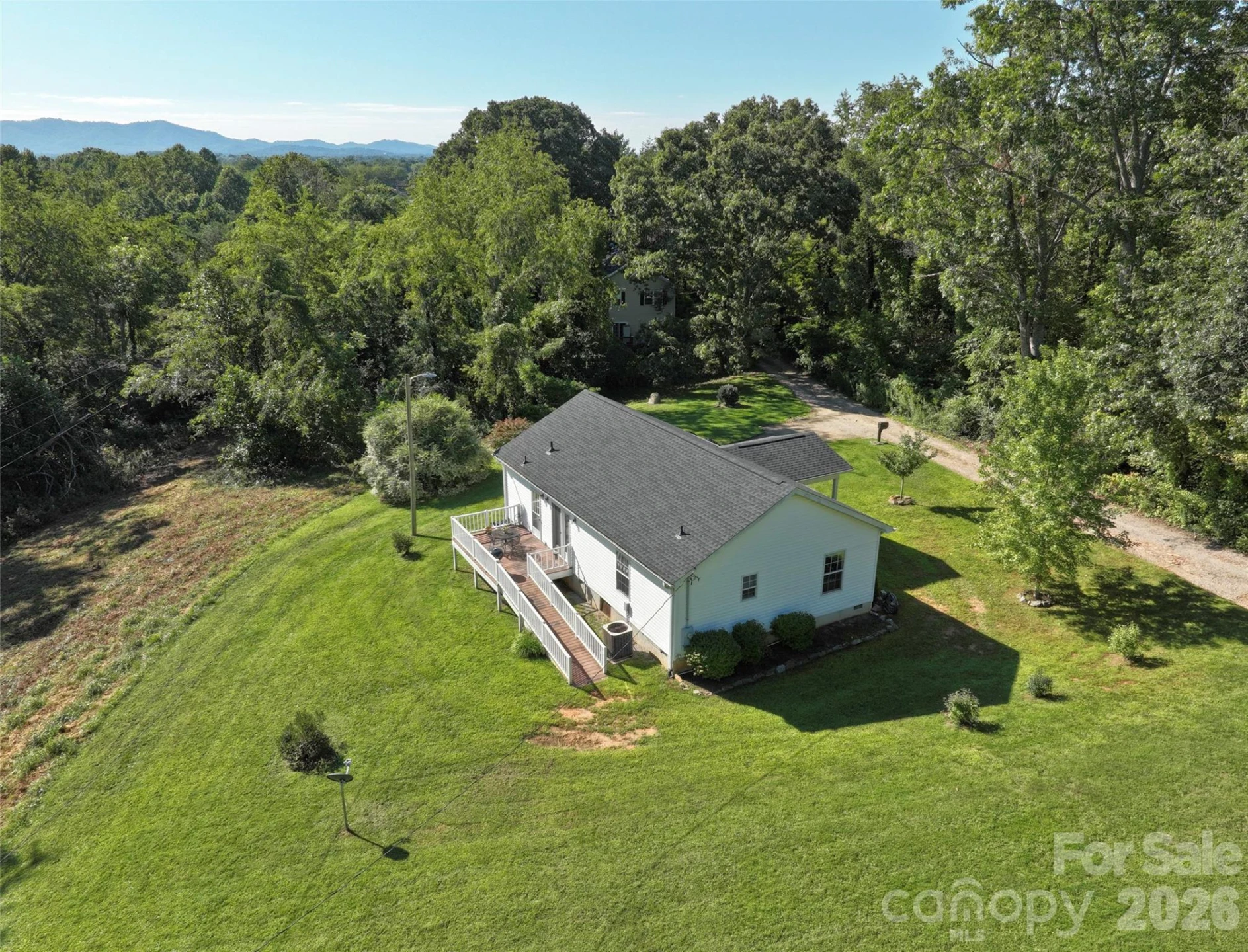 9 Sun Ridge Road - Photo 2