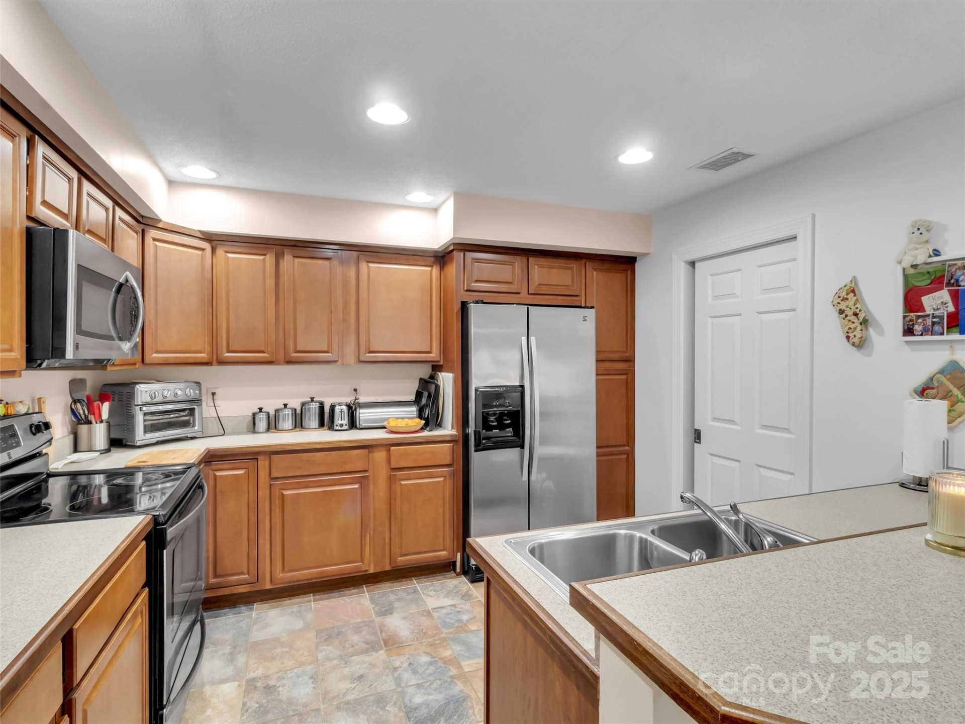 1465 Lakeshore Drive #B-2 - Photo 10