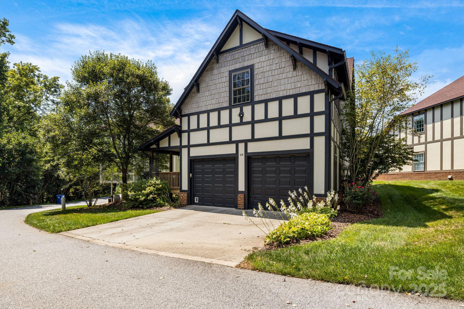 28 Trafalgar Circle - Photo 20