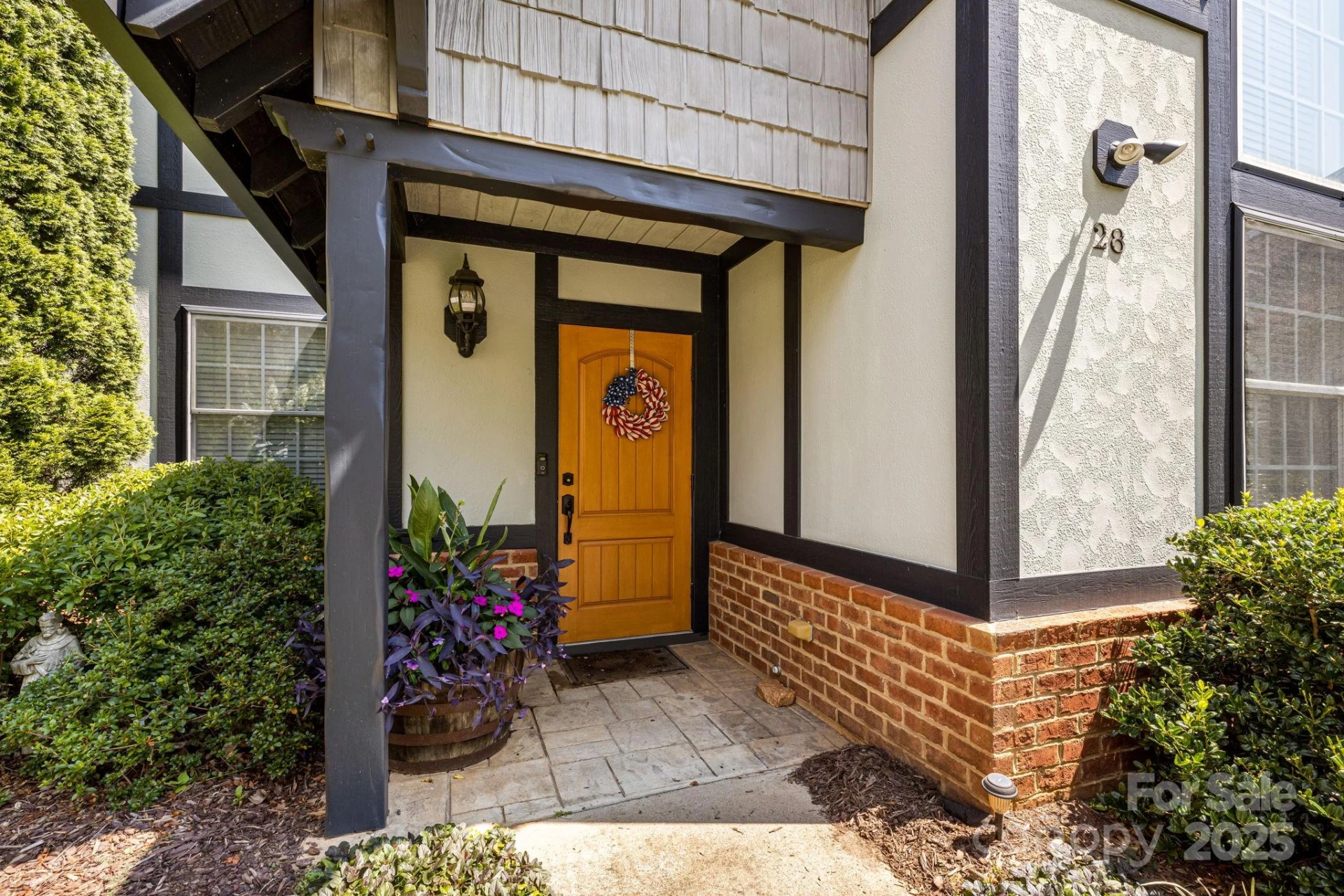 28 Trafalgar Circle - Photo 26