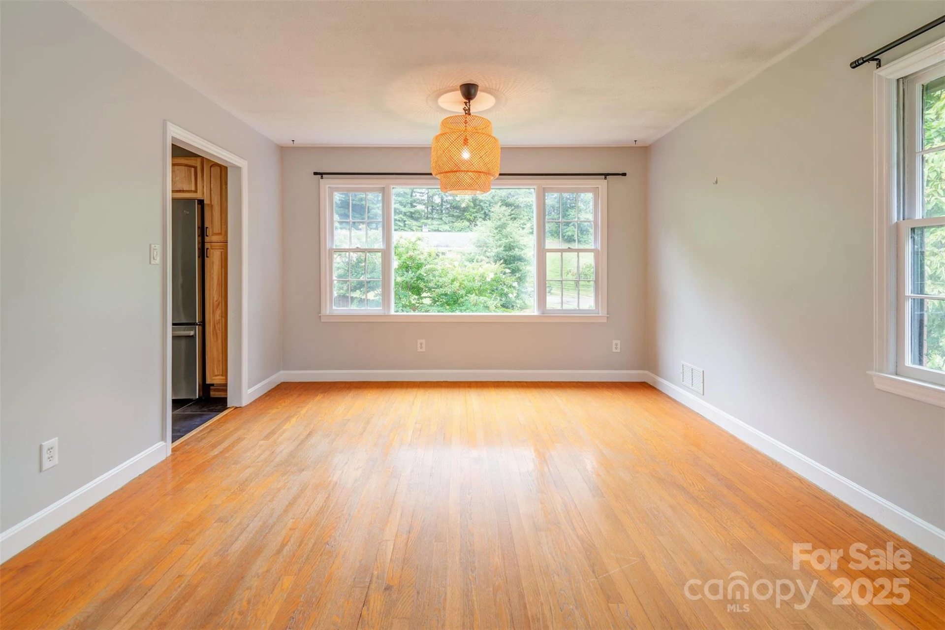 16 Beechwood Road - Photo 8