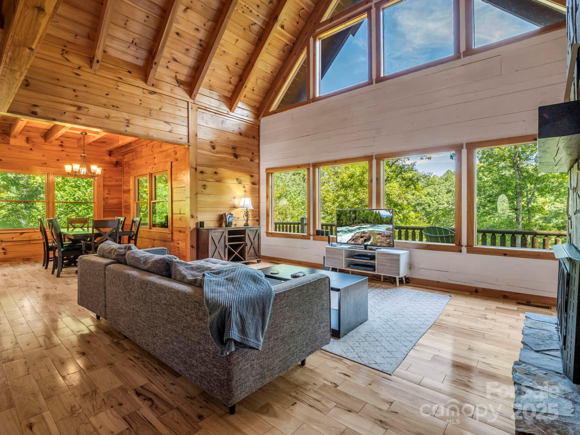 1029 Rainbow Circle - Photo 3