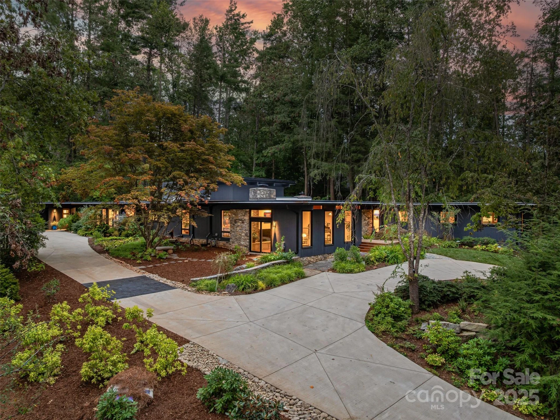 5 Brookside Road