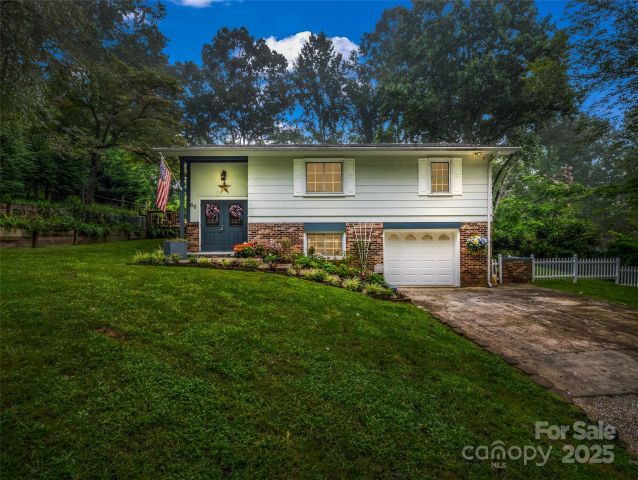 66 Barberry Heights Drive