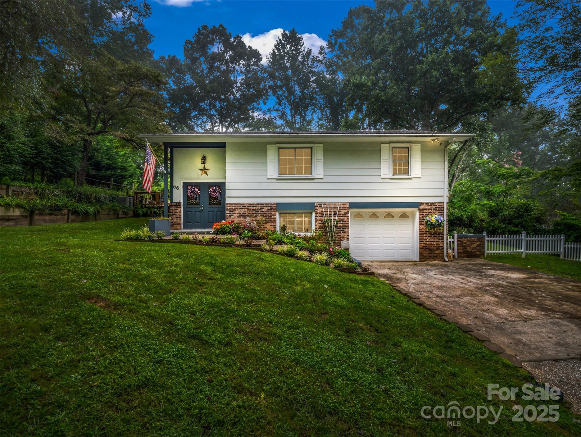 66 Barberry Heights Drive