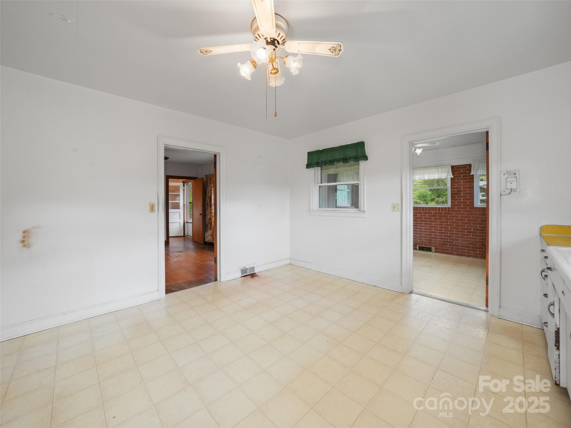 5 Noland Downs Road - Photo 12