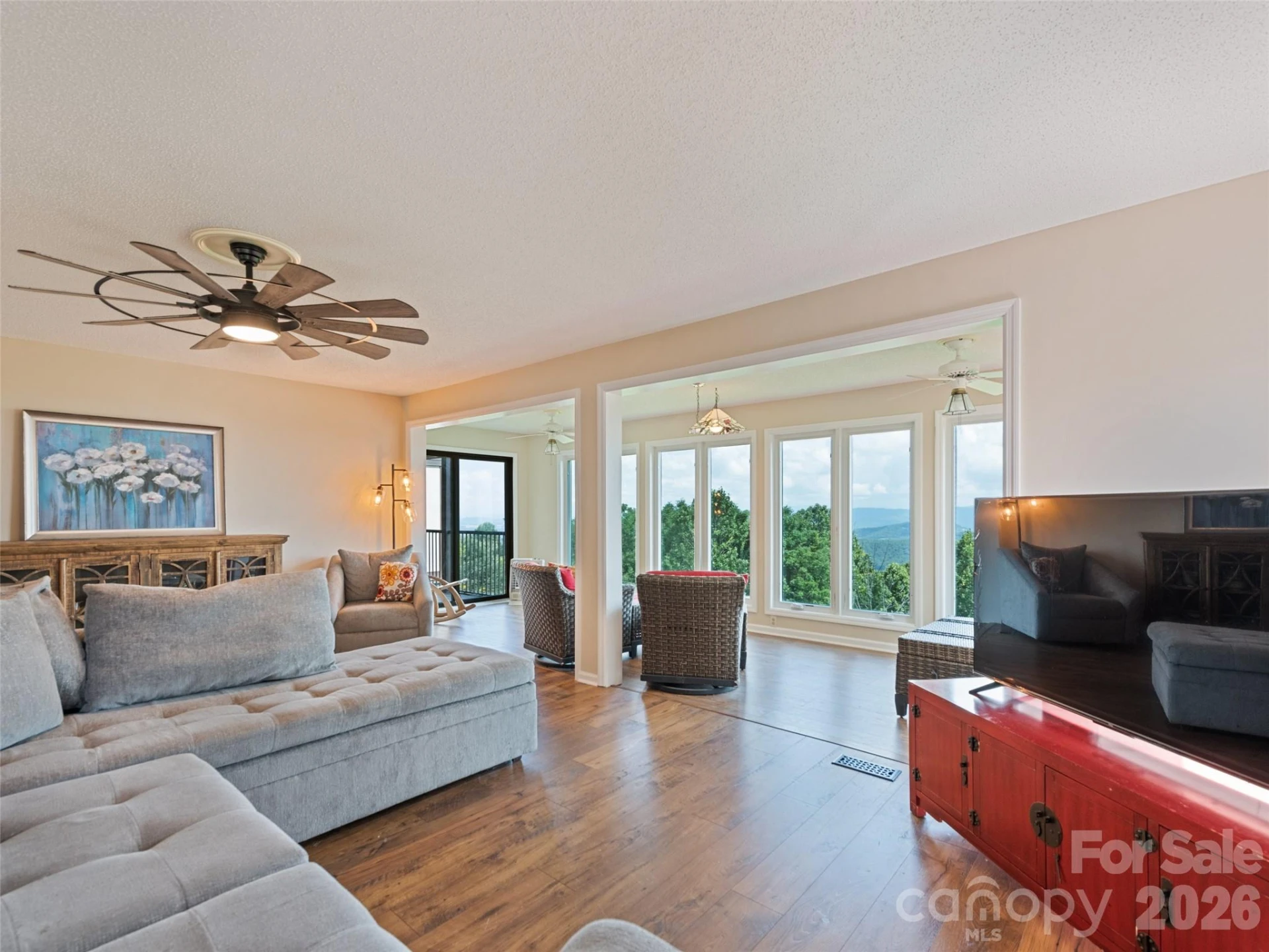 602 Fleetwood Plaza - Photo 3