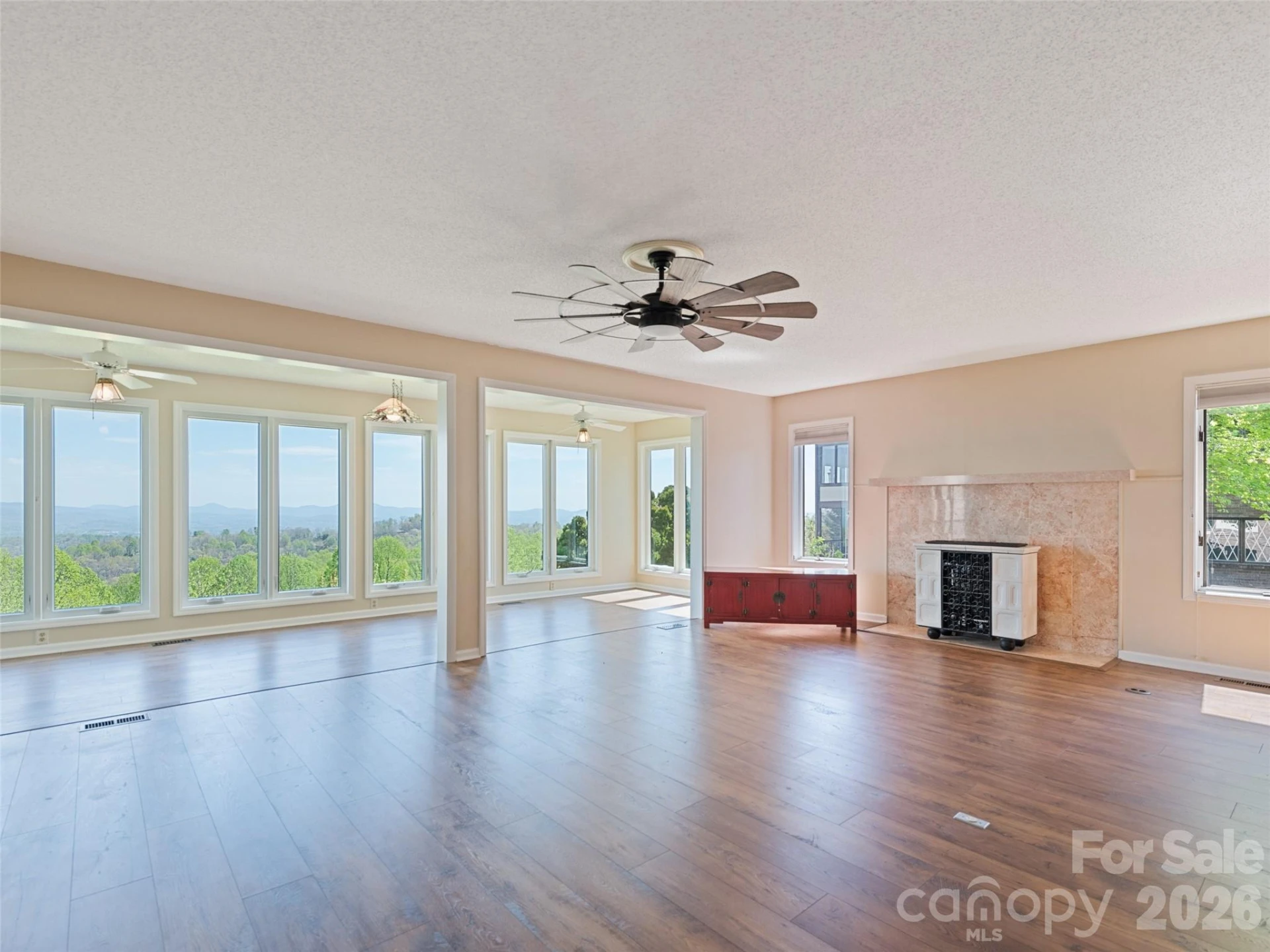 602 Fleetwood Plaza - Photo 35