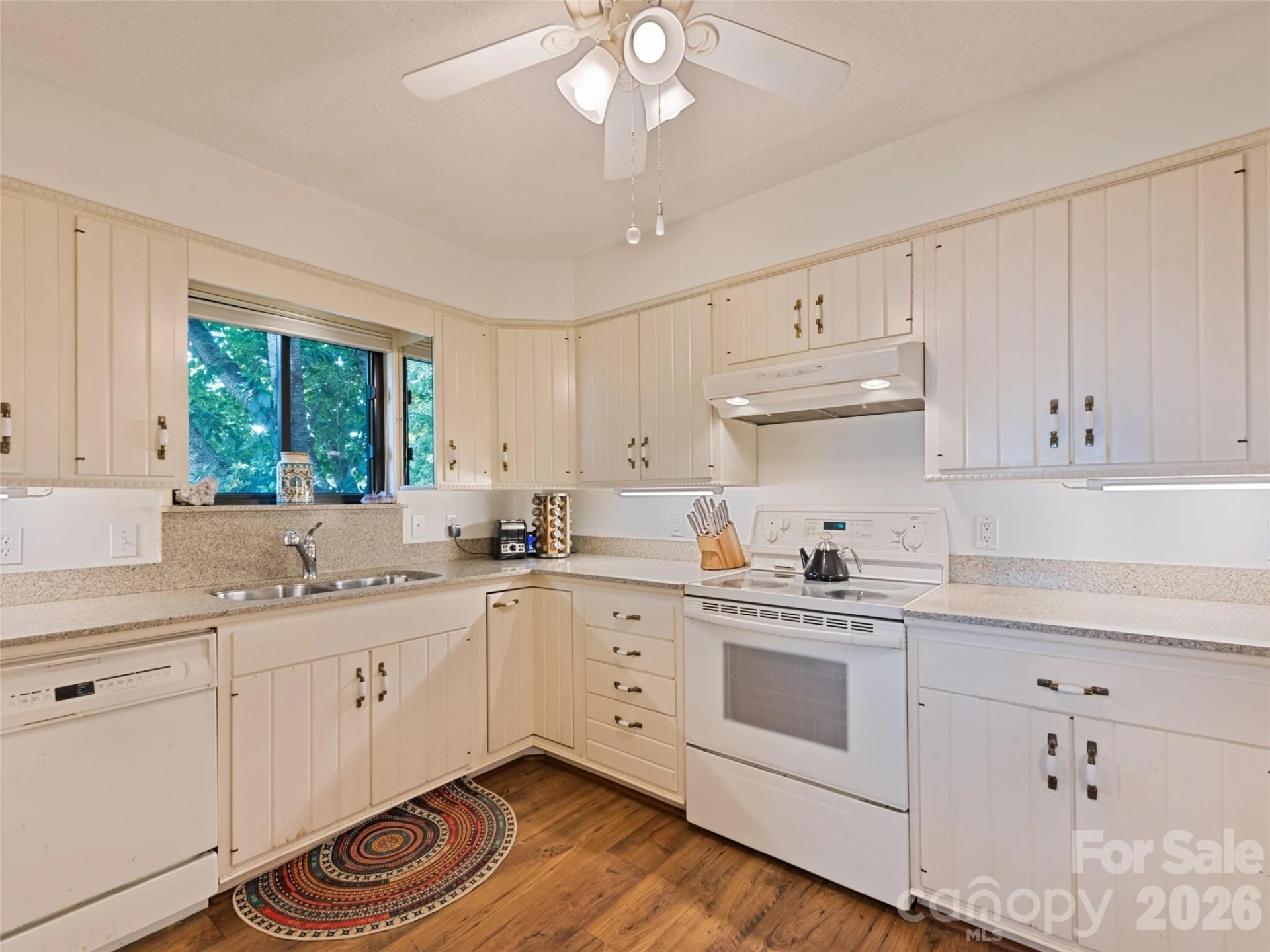 602 Fleetwood Plaza - Photo 19