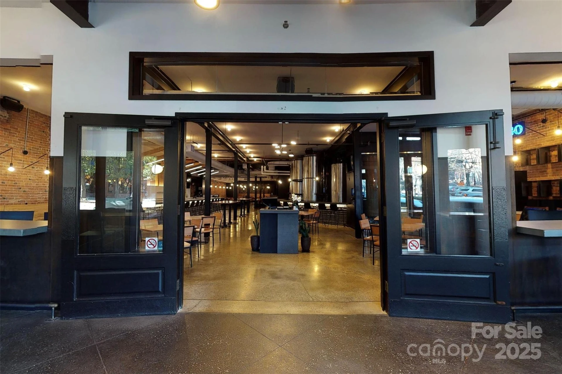39 Lexington Avenue - Photo 2