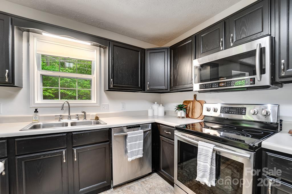 41 Kings Creek Drive - Photo 15
