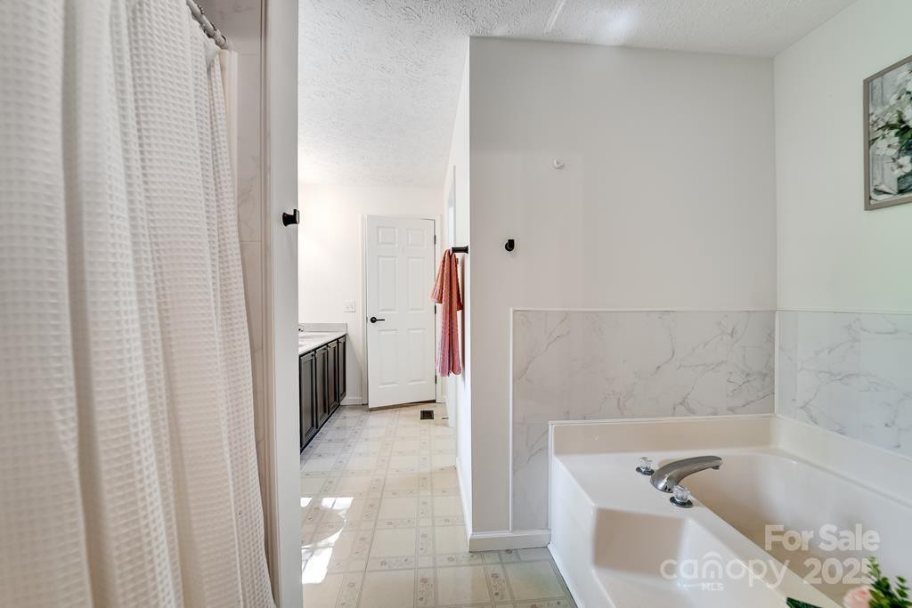 41 Kings Creek Drive - Photo 23