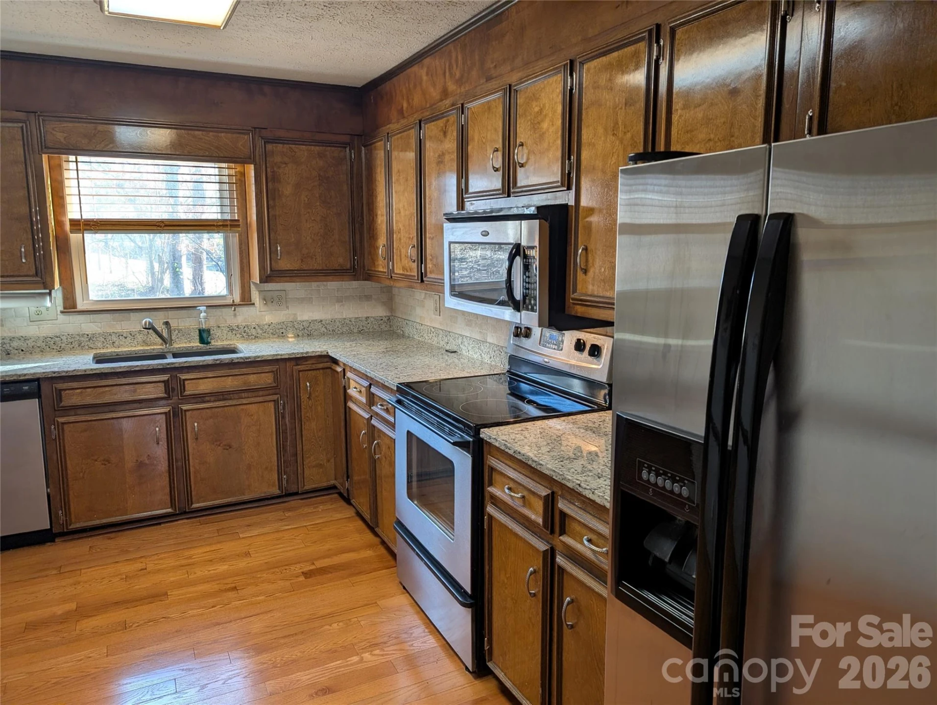 3065 Woodstream Drive - Photo 14