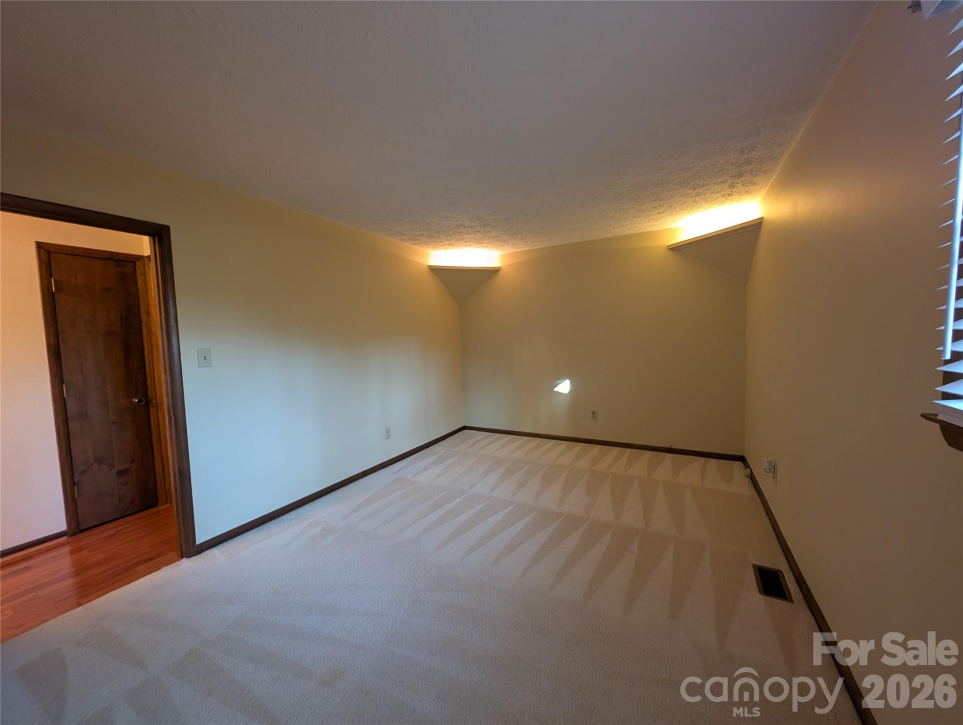 3065 Woodstream Drive - Photo 27